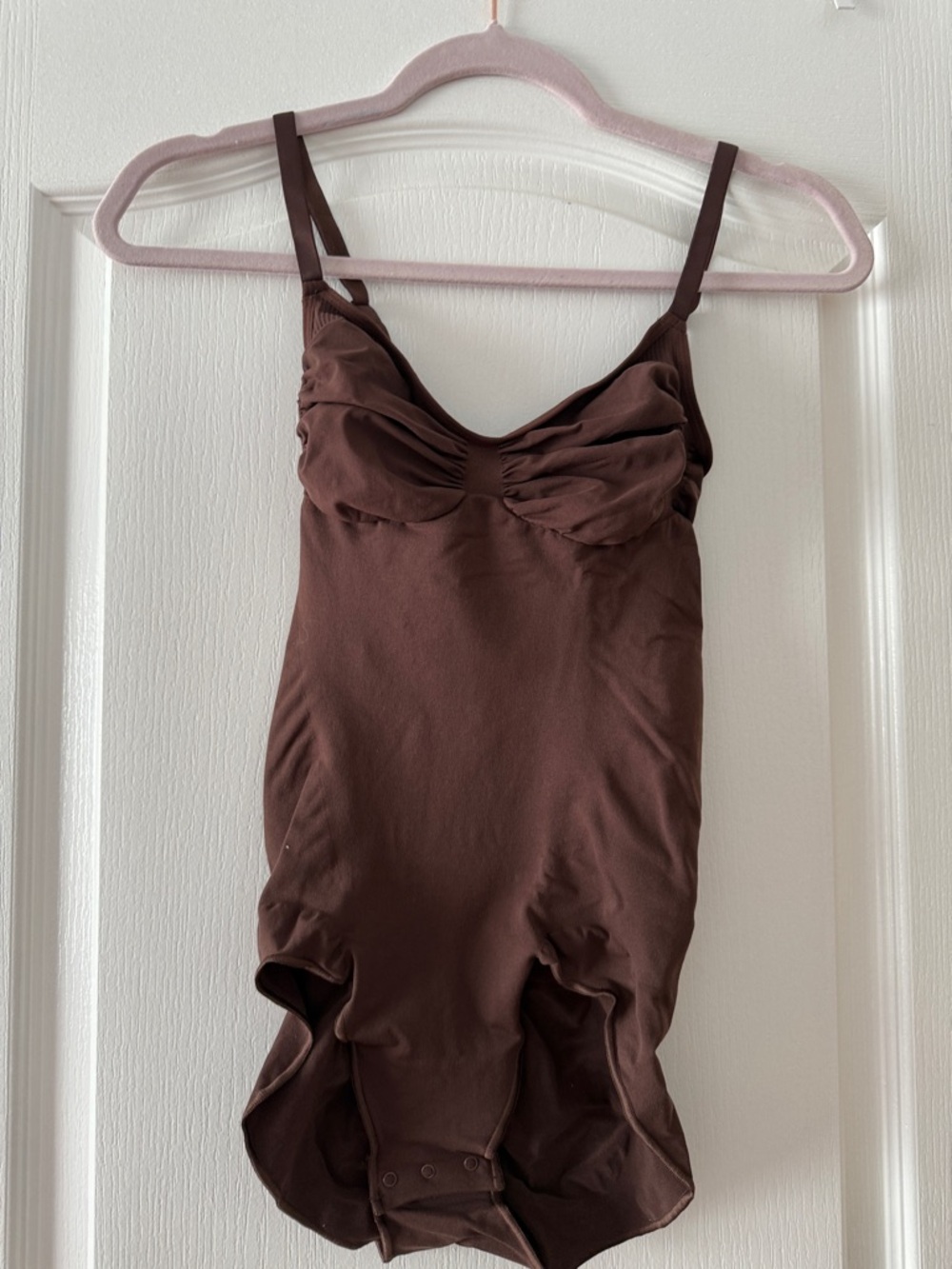 NWOT Skims Women's Shapewear Bodysuit in Cocoa